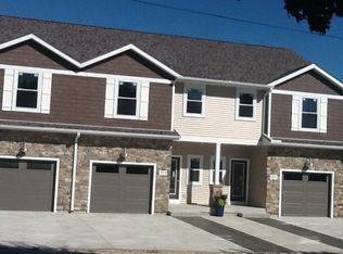 705 Cross St, Peru, IL 61354