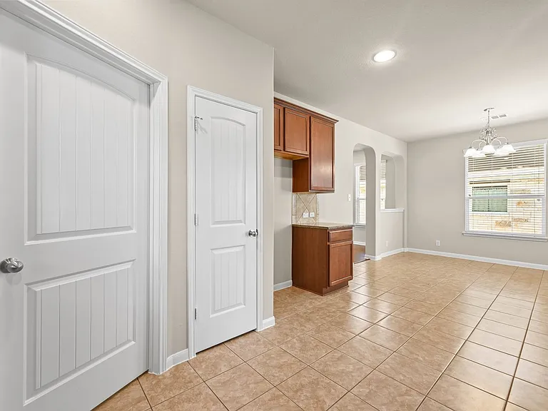 1804 Colorado Bend Dr — Photo 13