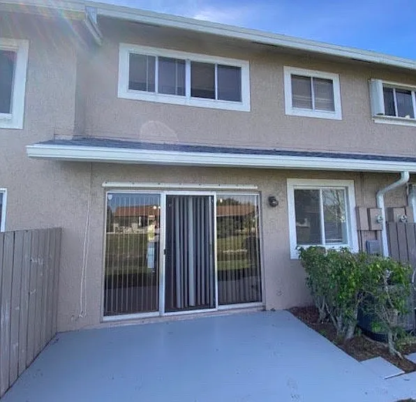 2217 Discovery Cir W — Photo 9