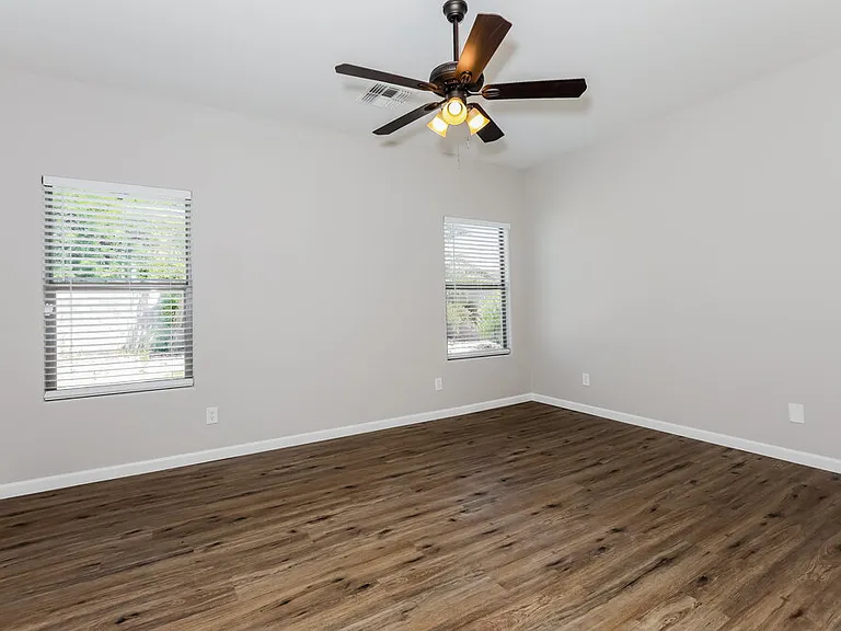 18 W Saddle Way — Photo 9