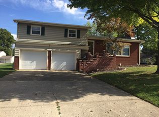 4082 N Macarthur Rd, Decatur, IL 62526