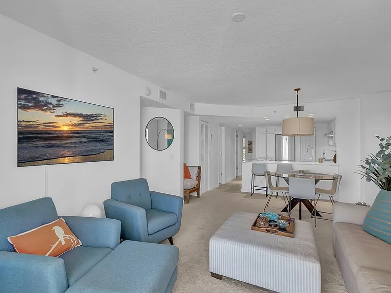 2700 Ocean Dr #300 — Photo 7