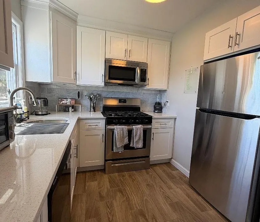 67 Halstead Ave #2