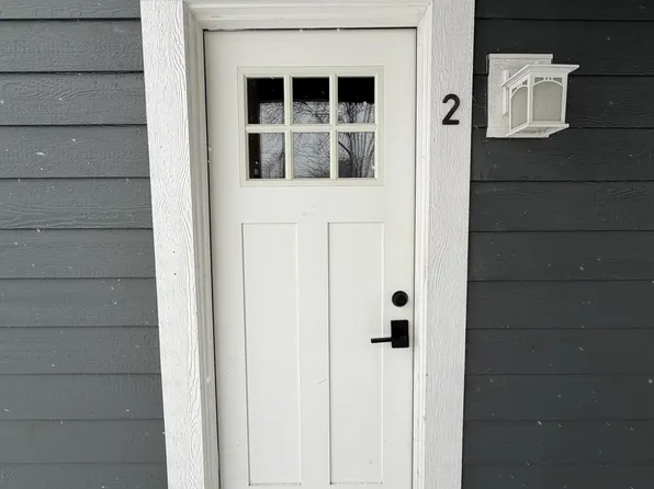 407 Fulton Ave, Grand Haven, MI