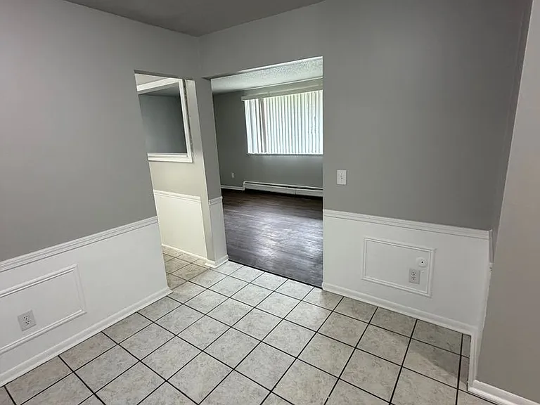 707 E Mount Hope Ave — Photo 5