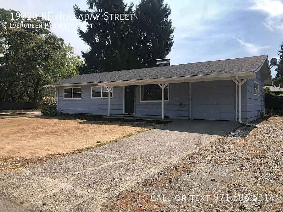 3bd/1ba Ne Portland Mid-Century Charmer | New Kitchen, Central Ac & Oversized Fenced Lot! — Photo 2