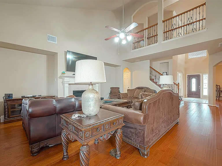 9906 Bronze Mill Ln — Photo 7