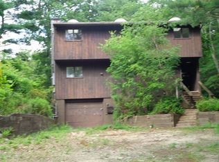 59 Foster Center Rd, Foster, RI 02825