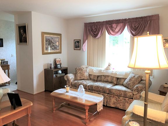 2nd image of 37382 N Fairview Ln