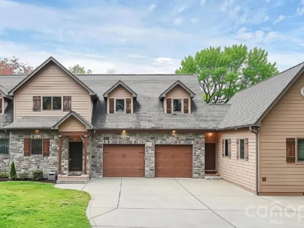 149 Lakeshore Dr, Mooresville, NC 28117