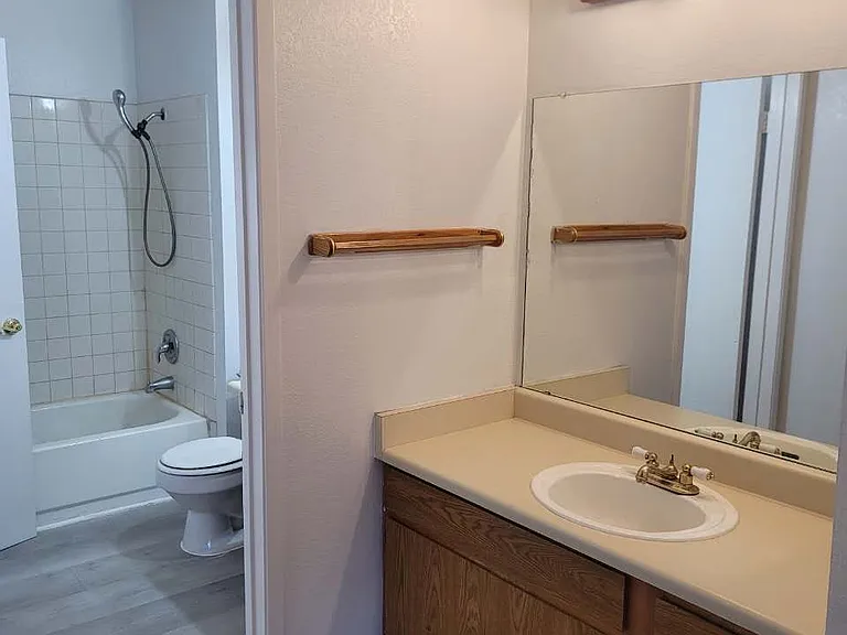 6750 Del Rey Ave #118 — Photo 9