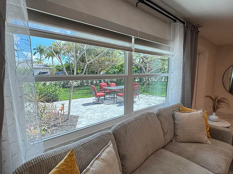 Living room and Front Yard