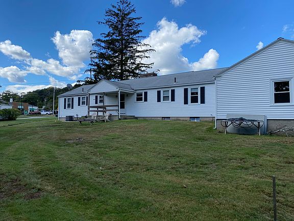 2nd image of 90 Wayside Dr