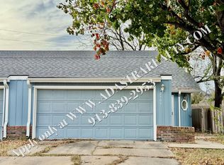 2505 Ponderosa Dr, Lawrence, KS 66046