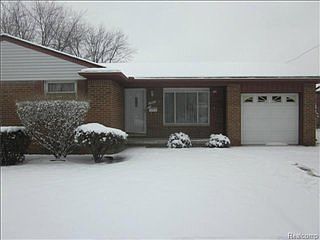 1st image of 744 N Byfield St
