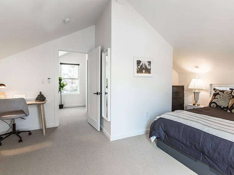 60 E 32nd St #1 — Photo 19