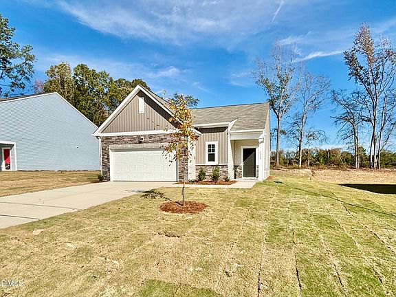 2nd image of 1305 Pond Overlook Dr