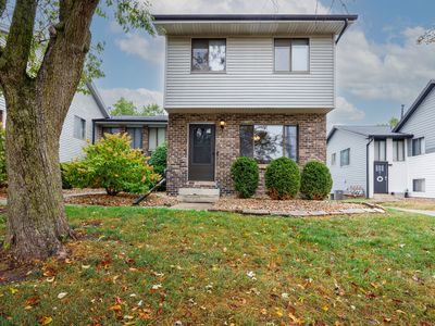 107 N Orr Dr APT F, Normal, IL, 61761