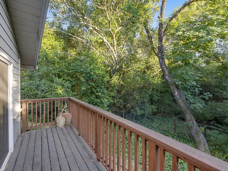 88 Calistoga Rd — Photo 52