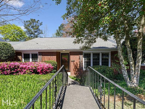 2nd image of 6429 Deerings Ln