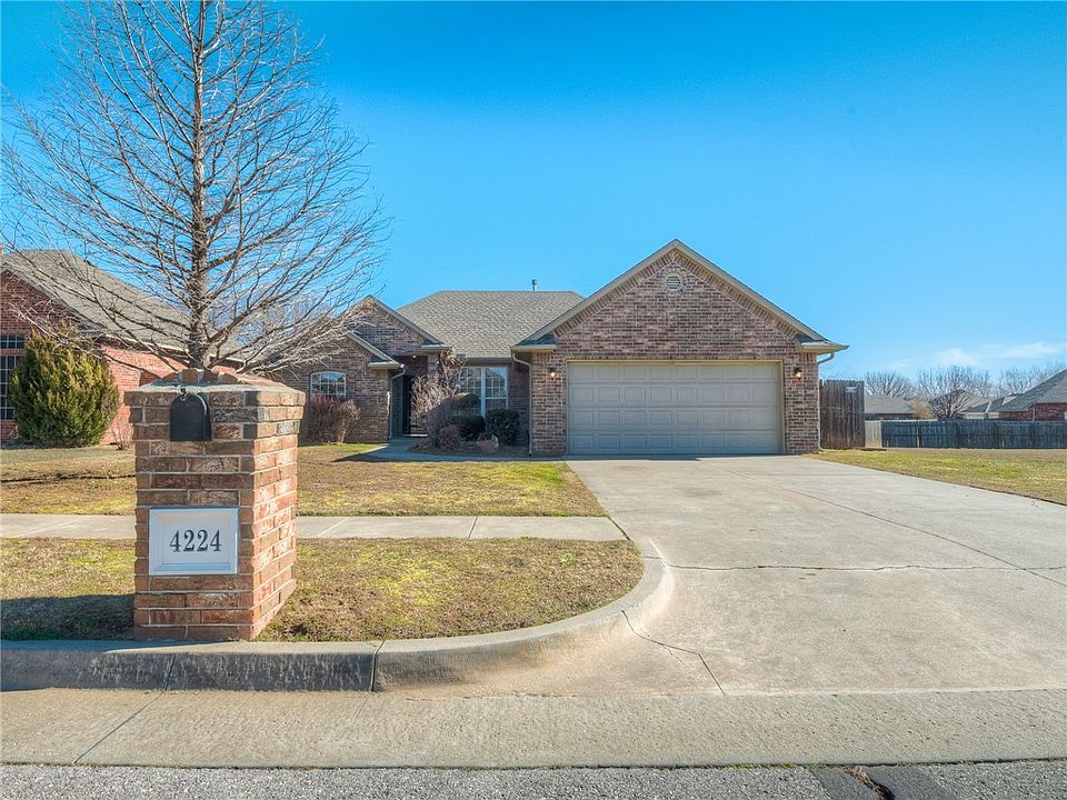 4224 Kensington Dr, Moore, OK 73160 Zillow