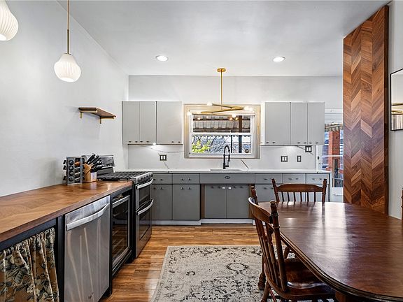 3rd image of 4068 Howley St