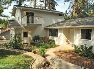 12117 Francis Dr, Grass Valley, CA 95949
