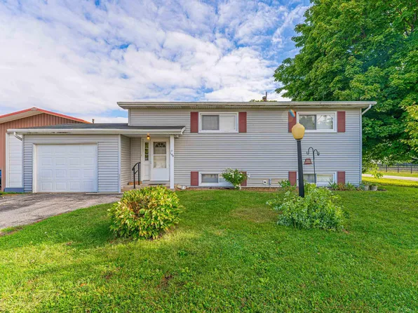 100 NW Walnut St, Atlanta, IL 61723