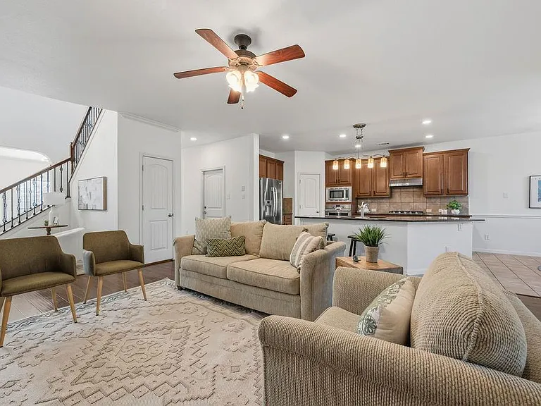 2976 Agave Loop — Photo 10