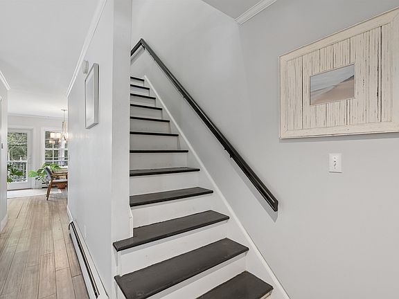 4th image of 57 Townhouse Way #9