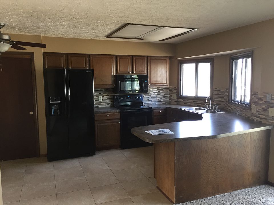 1st image of 1128 Patricia Dr