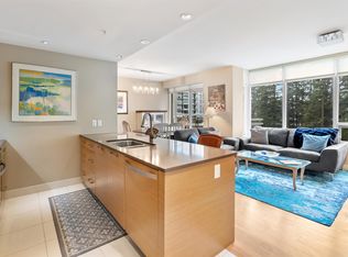 1473 Johnston Rd #303, White Rock, BC