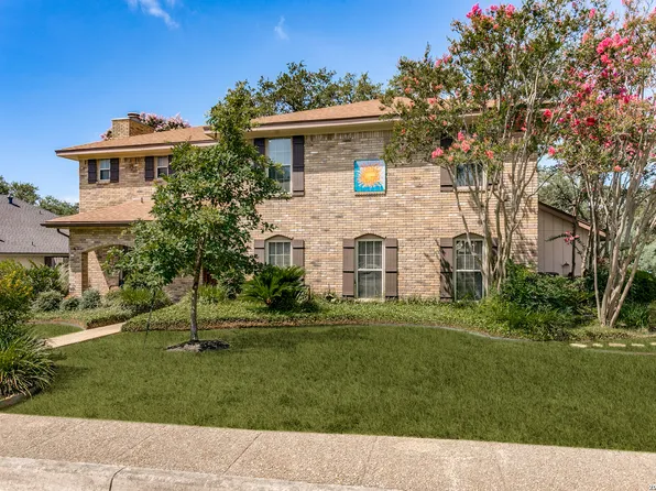 3715 CASTLE CREST ST, San Antonio, TX 78230