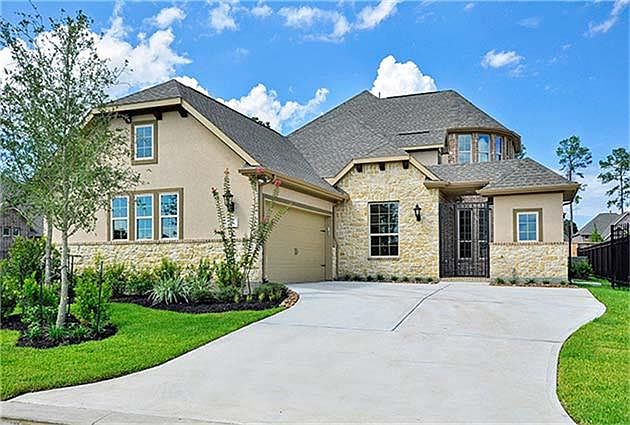 1st image of 71 Overland Heath Dr