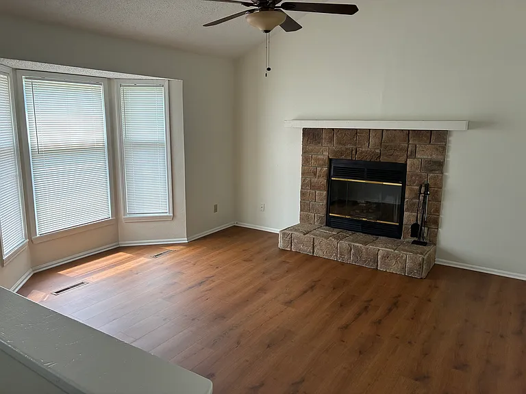 502 Dogwood Dr — Photo 10
