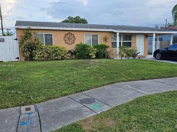 4940 SW 17th St, Fort Lauderdale, FL 33317