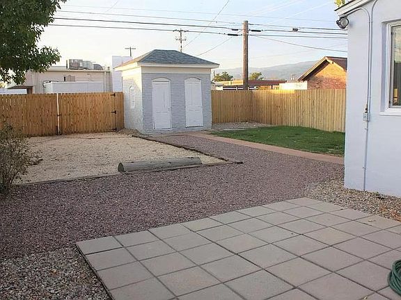 back yard - small building can be used for storage, yard tools or bike storage.