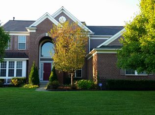 2223 Mustang Chase Dr, Carmel, IN 46074