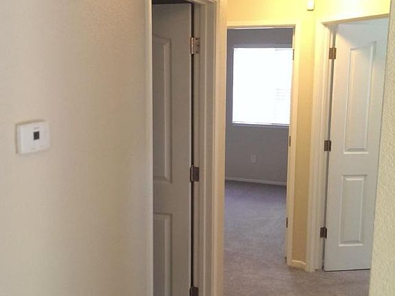 3rd image of 1744 Meridian Dr