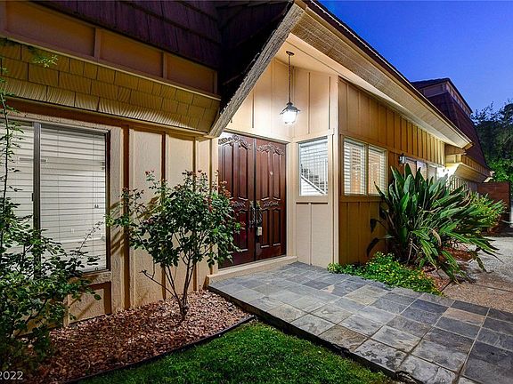4th image of 1078 Vegas Valley Dr #0