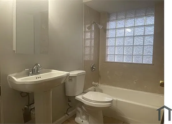 840 Lebon Dr — Photo 6