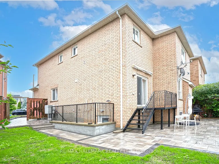 77 Wheelwright Dr #BASEMENT — Photo 5