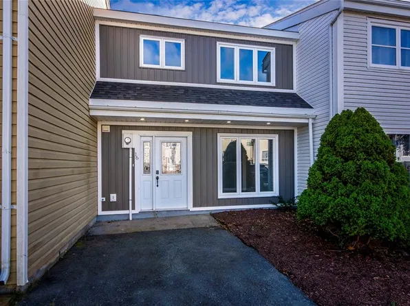 16 Woodford Drive, Mount Pearl, NL A1N2R5