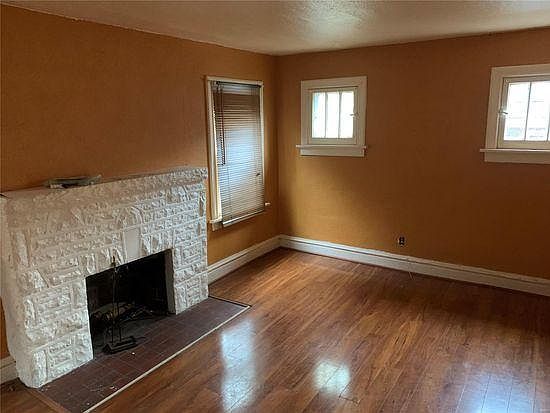 2nd image of 7743 Ahern Ave