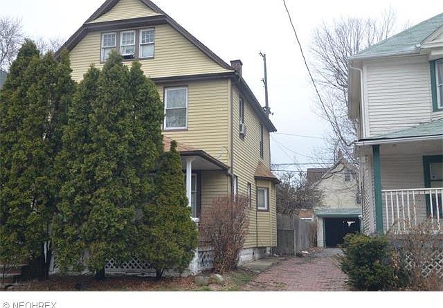 2nd image of 10619 Bryant Ave