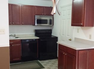 15 Patrick Henry Ct, Newark, DE 19711