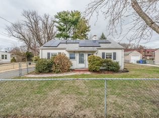 38 Ramah St, Springfield, MA 01104