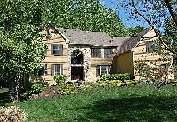 1st image of 18 Taylors Mill Ln
