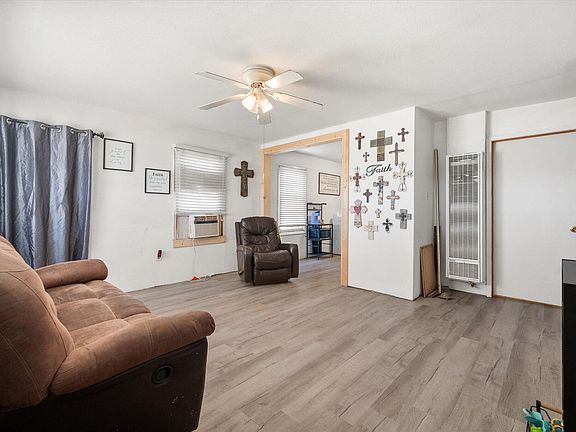 4th image of 513 E Magnolia Ave