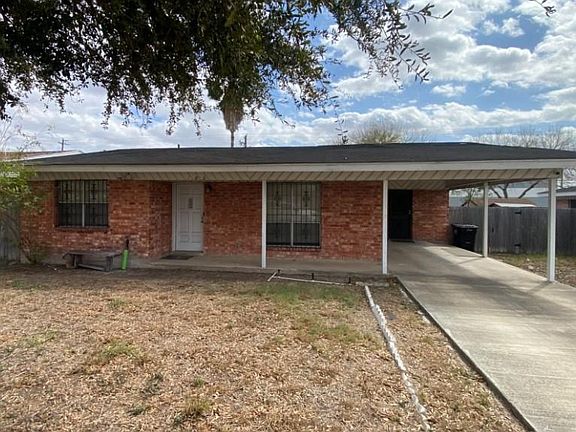 3rd image of 105 Pena Ave